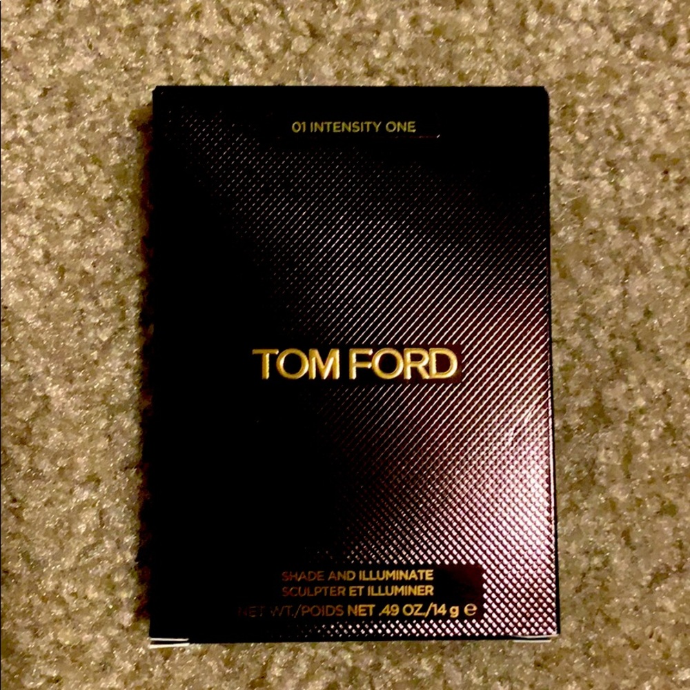 ❌❌Sold❌❌Tom Ford shade and illuminate highlighter